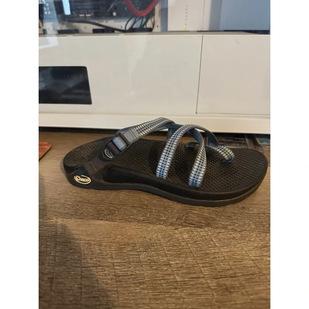 Chaco Z/2 Zong Sandals Blue Strappy Vibram Sole Outdoor Shoes Sz Women's 6 Rare